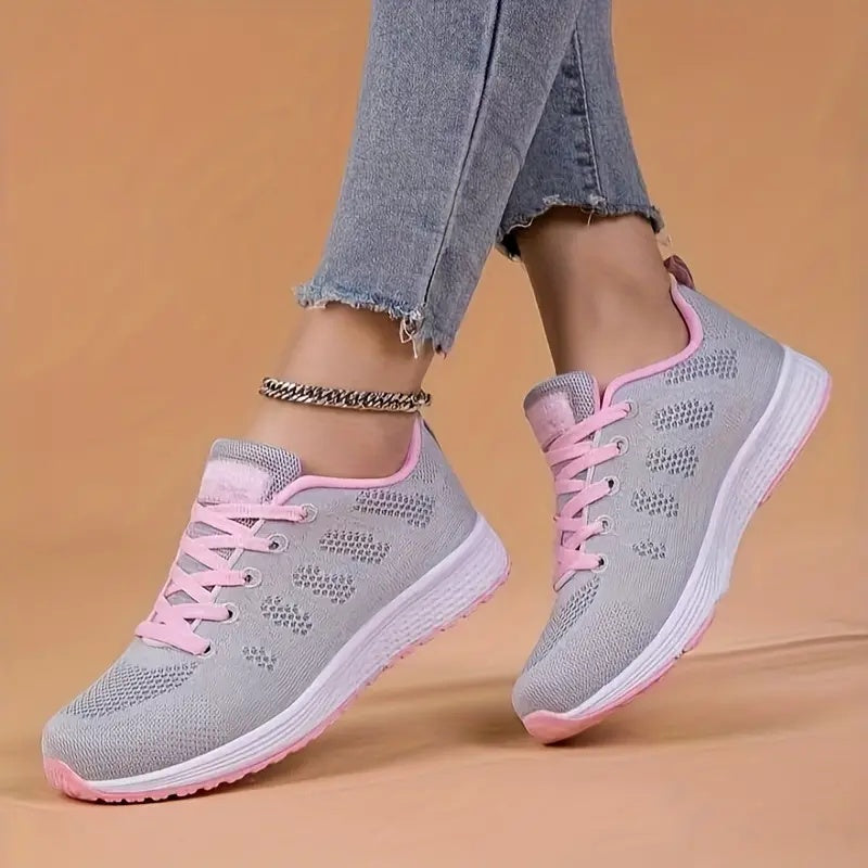 Buty sportowe damskie lekkie sznurowane z okrągłym noskiem