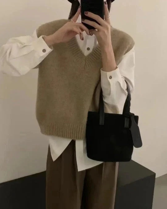 Kamizelka damska oversize z dekoltem w serek do stylizacji warstwowych - Khaki