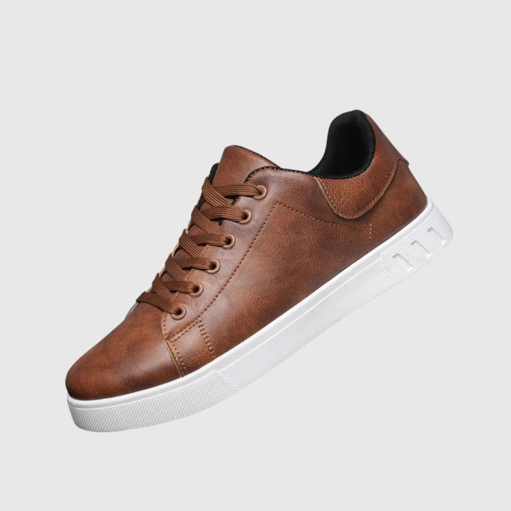 Sneakersy męskie niskie sznurowane z okrągłym noskiem - Brązowy