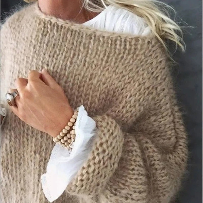 Sweter damski oversize z szerokim dekoltem i długimi rękawami - Khaki