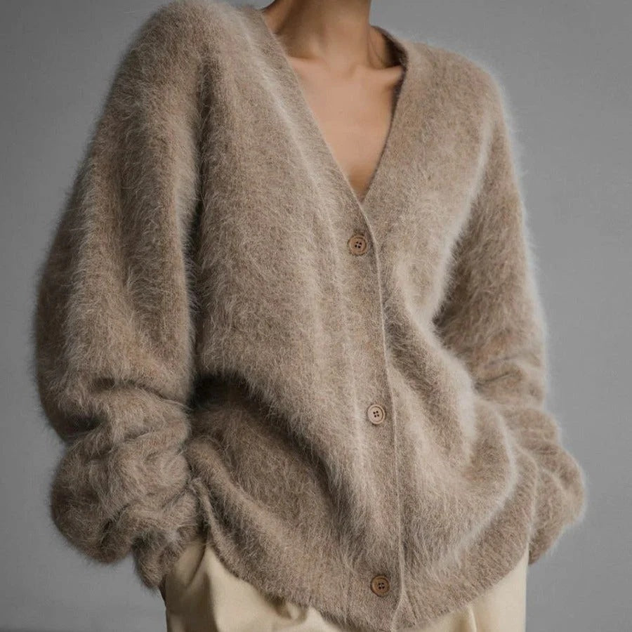 Kardigan damski oversize z dekoltem w serek i trzema guzikami - Khaki
