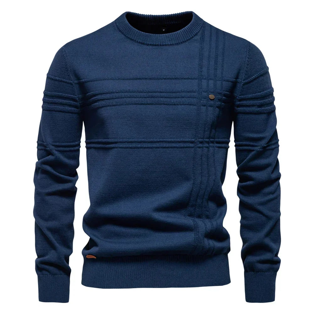 Sweter męski dopasowany z okrągłym dekoltem i geometrycznym wzorem - Niebieski