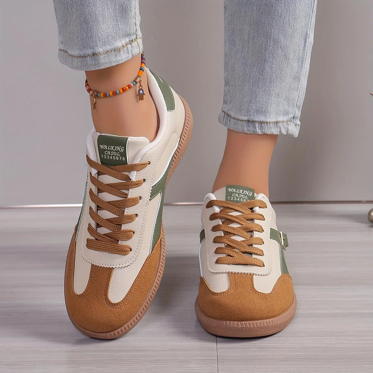 Sneakersy damskie niskie sznurowane w stylu retro na płaskiej podeszwie - Zielony