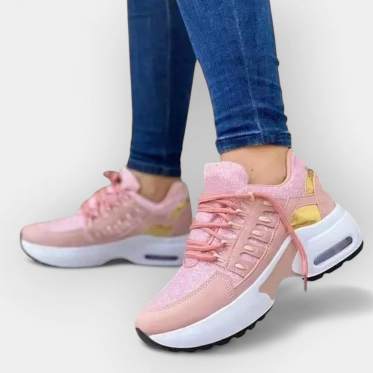 Sneakersy damskie sportowe na grubej podeszwie ze sznurowaniem - Różowy