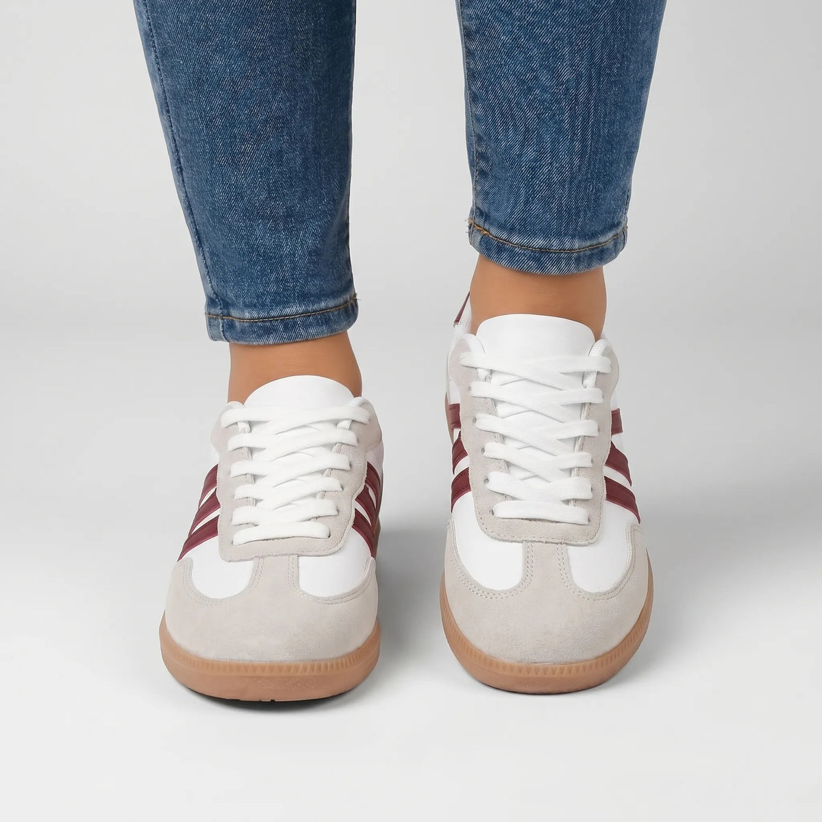 Sneakersy damskie retro niskie sznurowane z płaską podeszwą - Szary