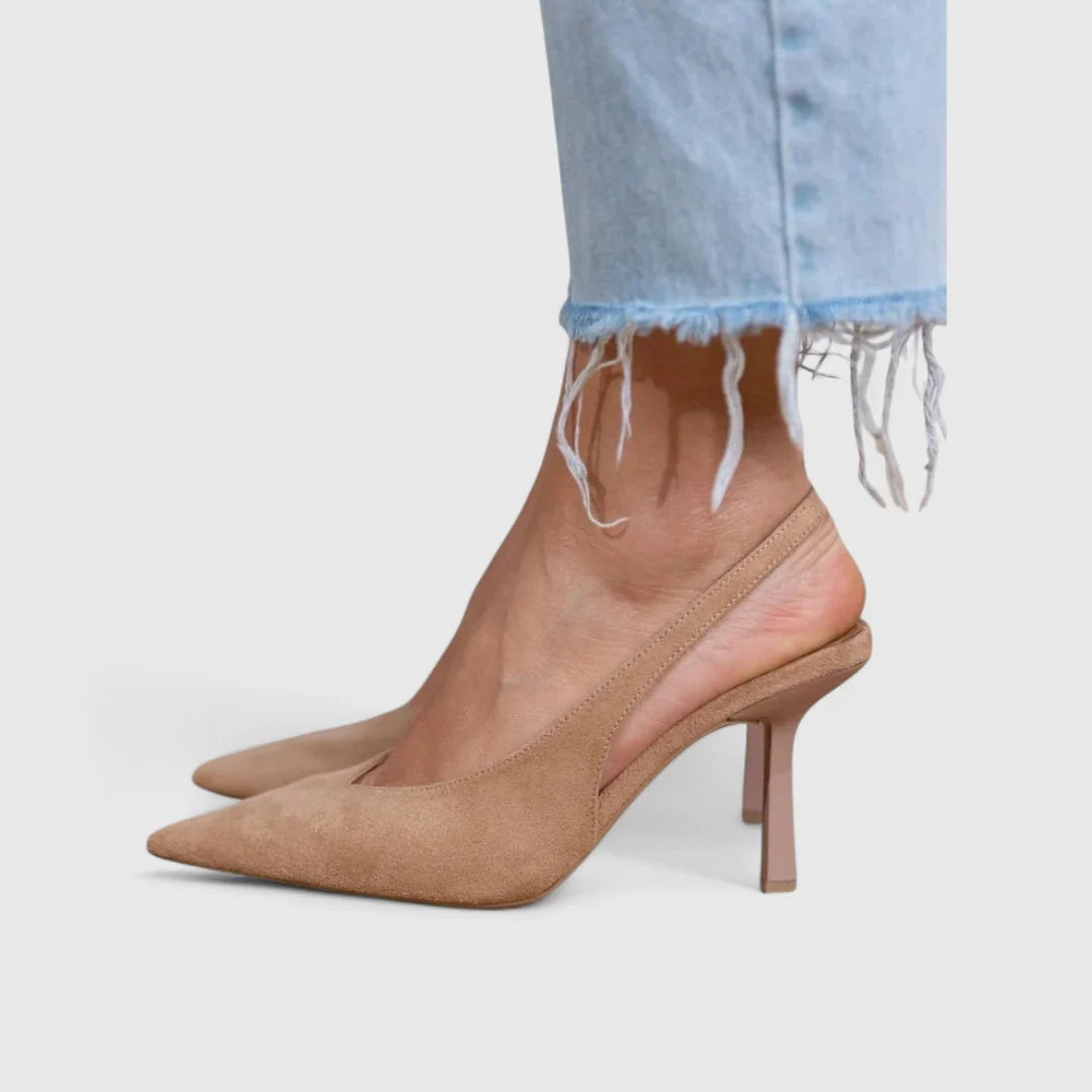 Czółenka damskie slingback na szpilce ze spiczastym noskiem - Brązowy