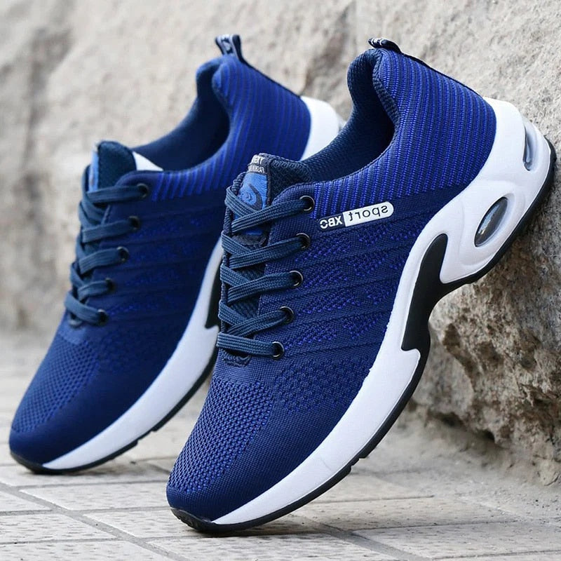 Buty sportowe męskie sznurowane z grubą podeszwą i okrągłym noskiem - Niebieski