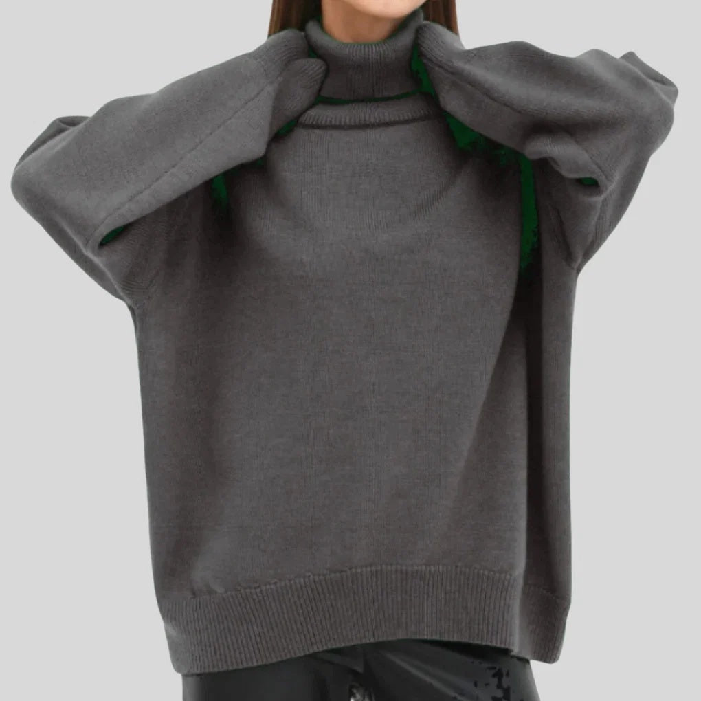 Sweter damski oversize z golfem i obniżoną linią ramion - Ciemnoszary