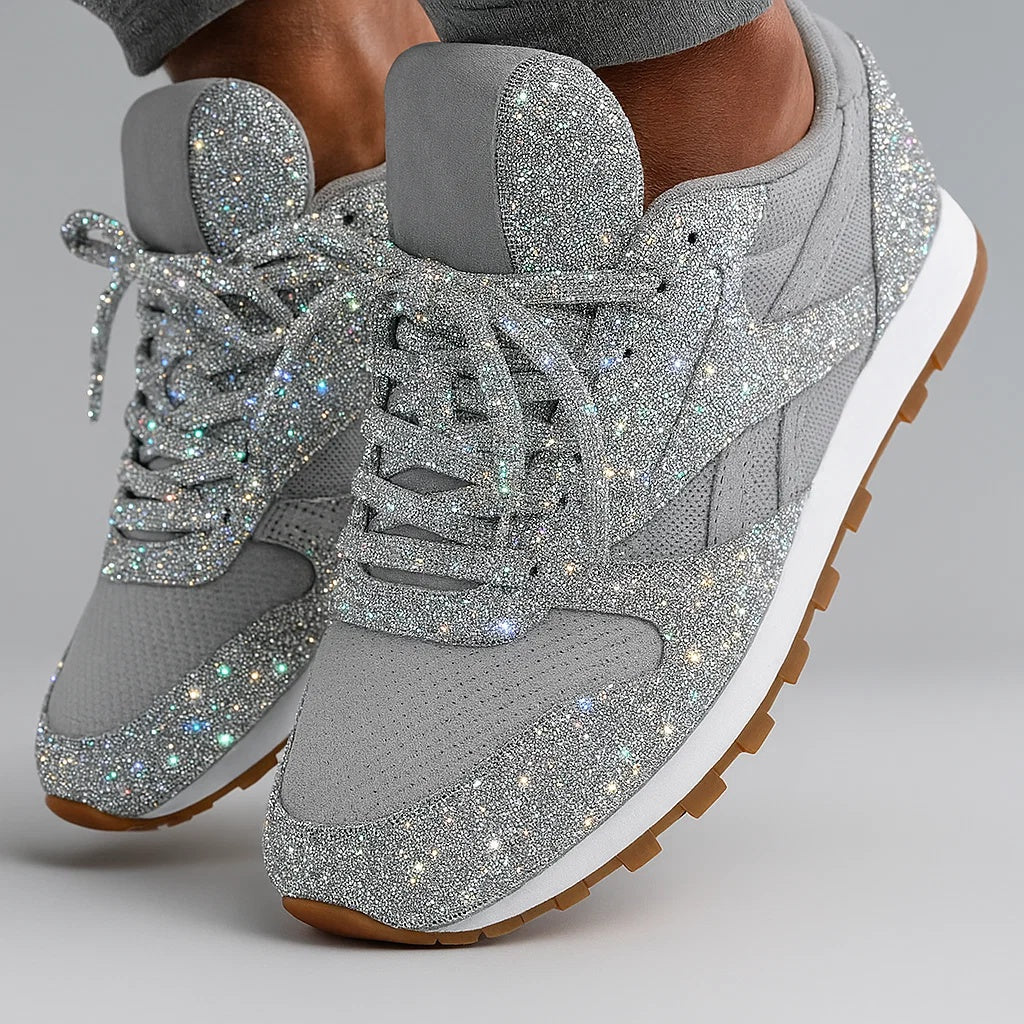 Sneakersy damskie brokatowe sznurowane z okrągłym noskiem - Srebrny