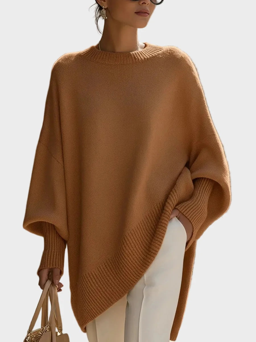 Sweter damski oversize o kroju poncza z okrągłym dekoltem i długimi rękawami - Karmelowy