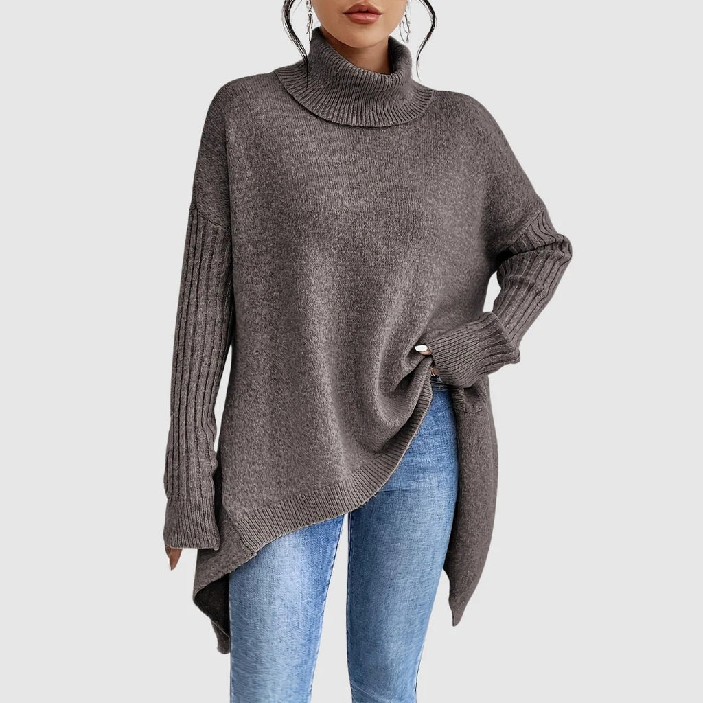 Sweter damski oversize z golfem i asymetrycznym dołem - Brązowy