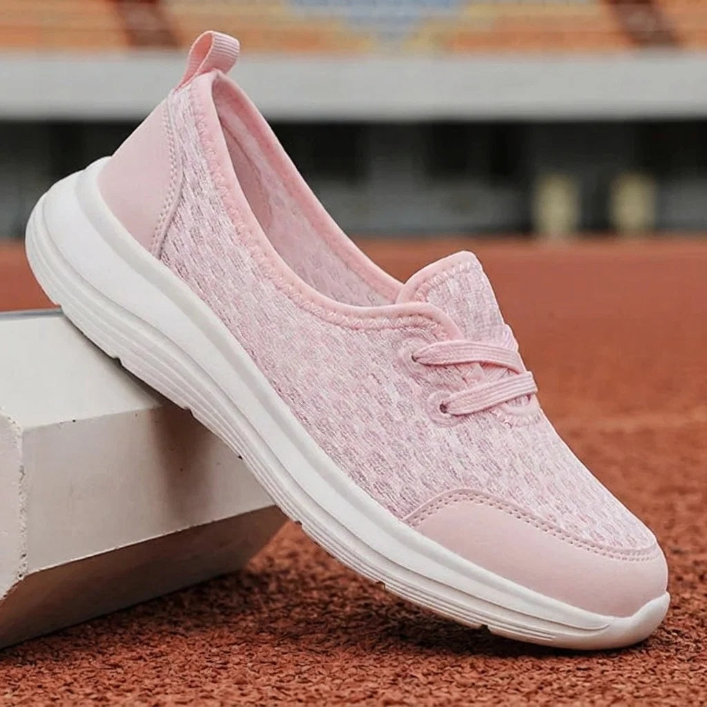 Buty damskie wsuwane z okrągłym noskiem elastycznymi paskami i płaską podeszwą - Różowy