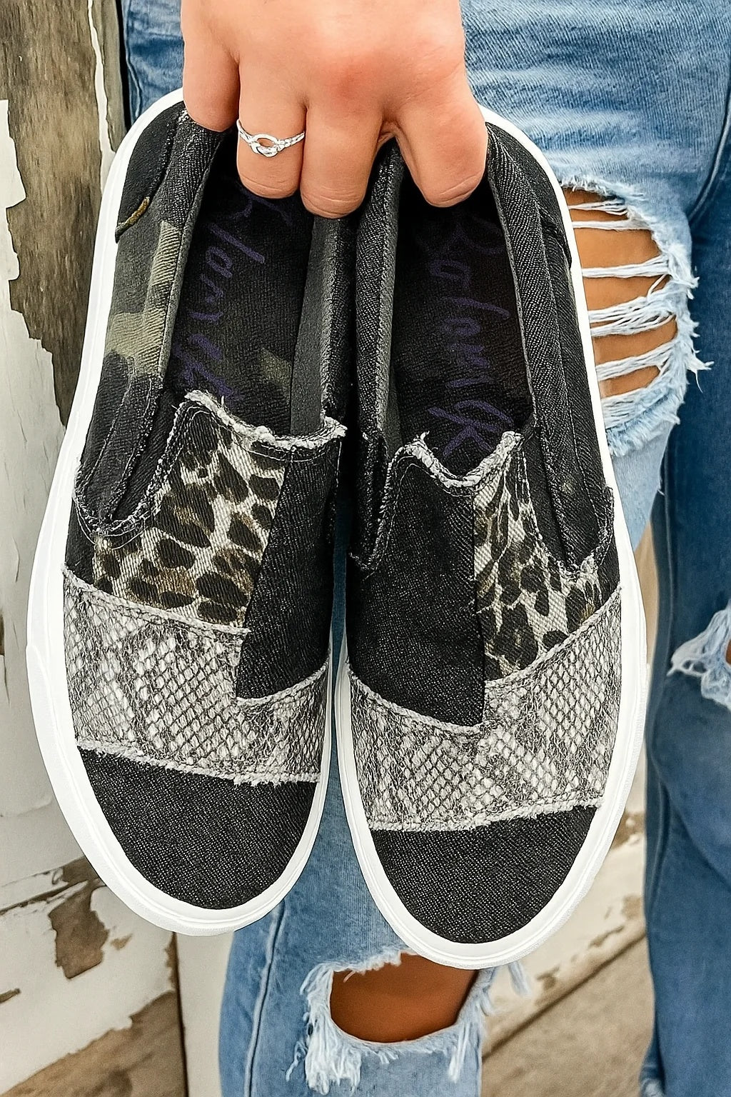 Trampki damskie slip on na platformie z patchworkowym wzorem - Czarny