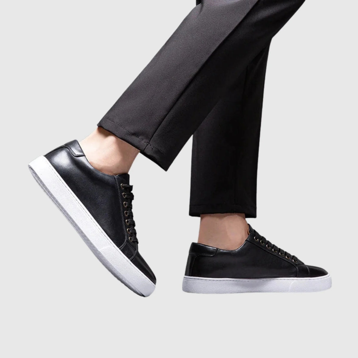 Buty męskie casualowe niskie sznurowane z okrągłym noskiem - Czarny