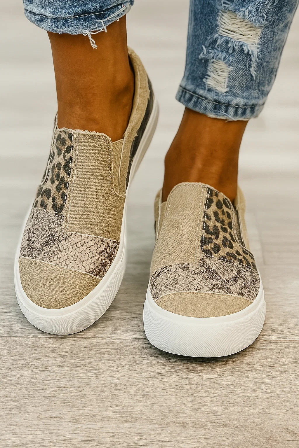 Trampki damskie slip on na platformie z patchworkowym wzorem - Khaki