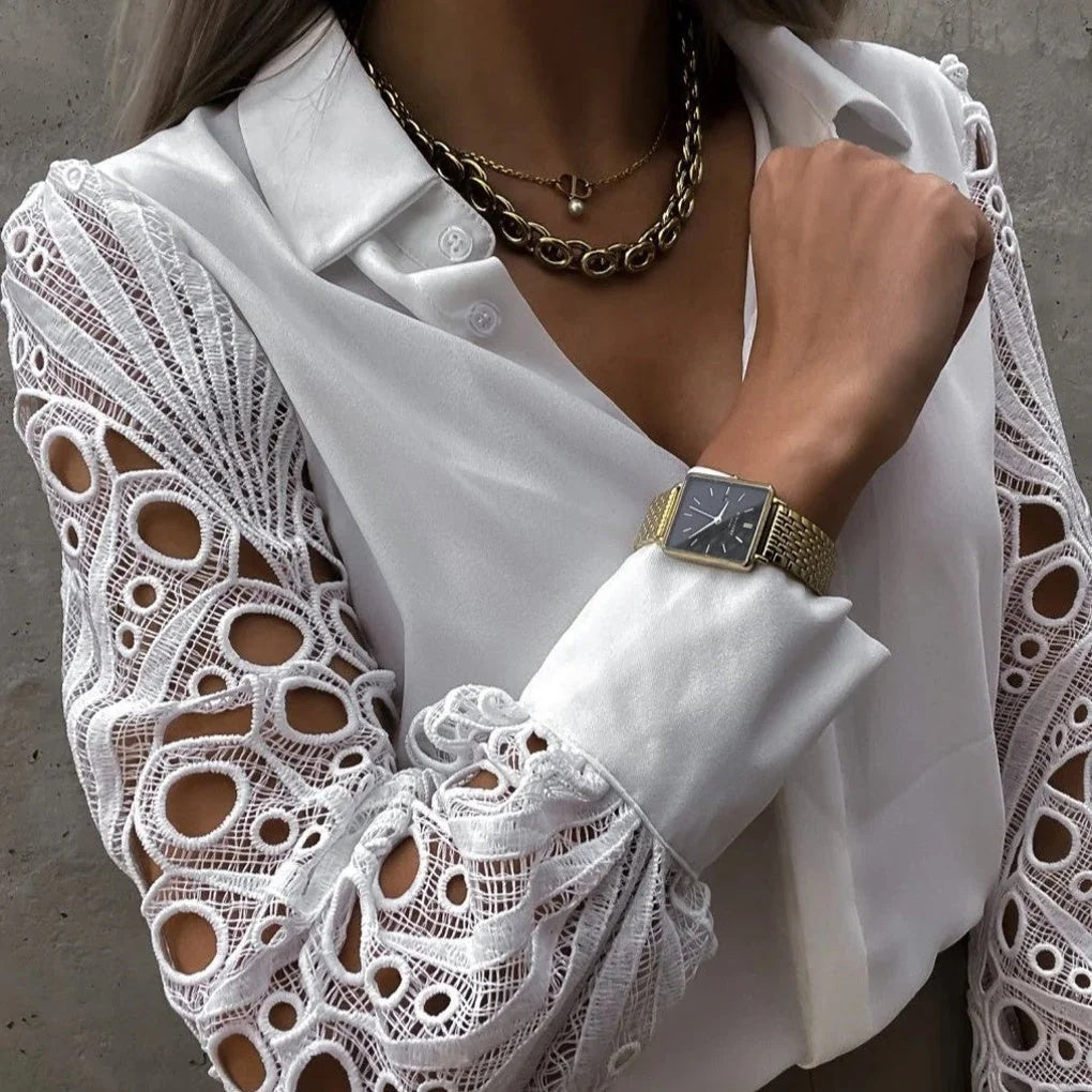 Koszula damska elegancka z ażurowymi rękawami i klasycznym kołnierzykiem - Biały