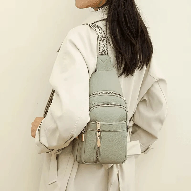 Torba damska crossbody z regulowanym paskiem i kieszeniami na zamek - Zielony