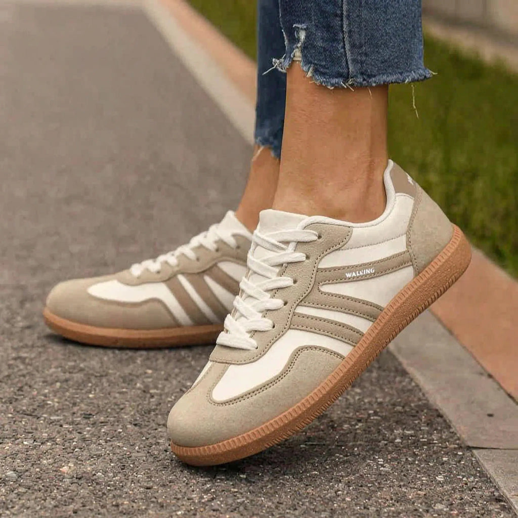Sneakersy damskie retro niskie sznurowane z płaską podeszwą - Bezowy