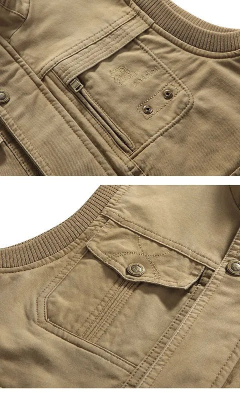 Kamizelka męska outdoorowa z wysokim kołnierzem i licznymi kieszeniami - Khaki