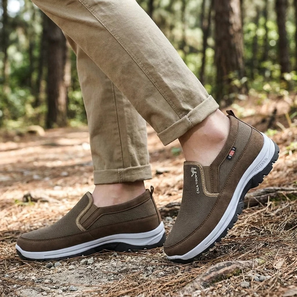 Buty męskie wsuwane sportowe z okrągłym noskiem i niską cholewką - Khaki