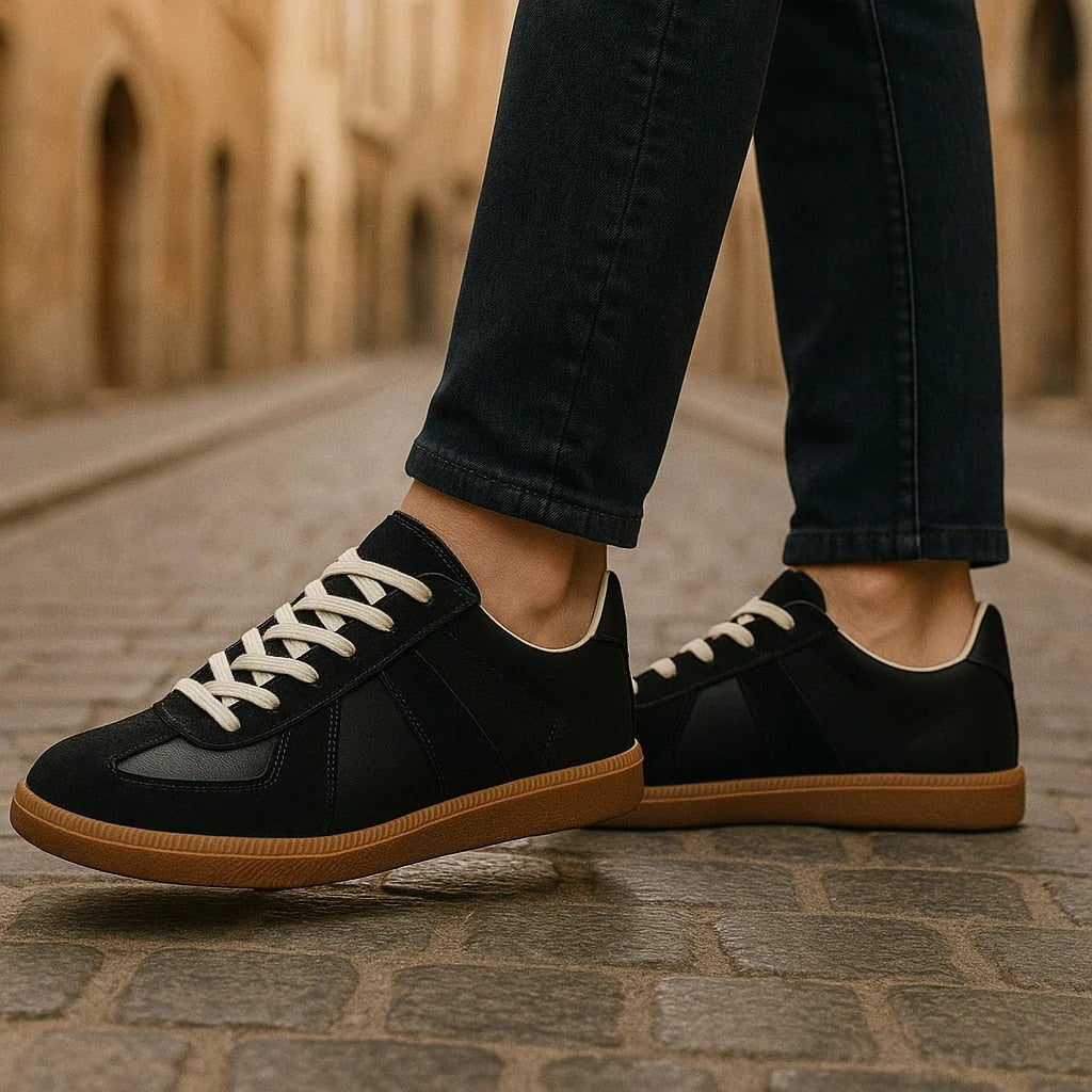 Sneakersy męskie retro niskie sznurowane z panelami - Czarny
