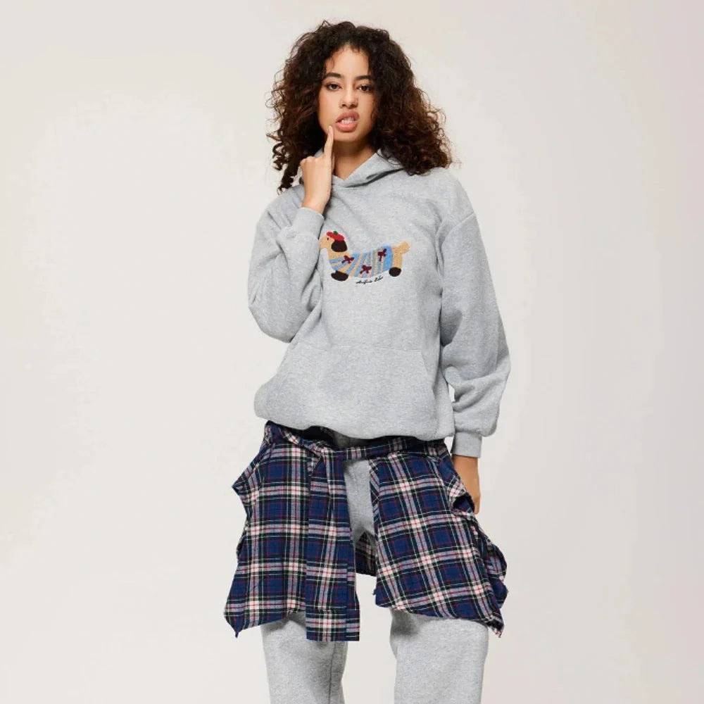 Bluza damska oversize z kapturem kieszenią kangurką i aplikacją z psem - Szary