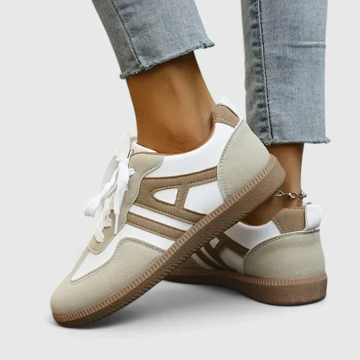 Sneakersy damskie w stylu retro z płaską podeszwą i sznurowaniem