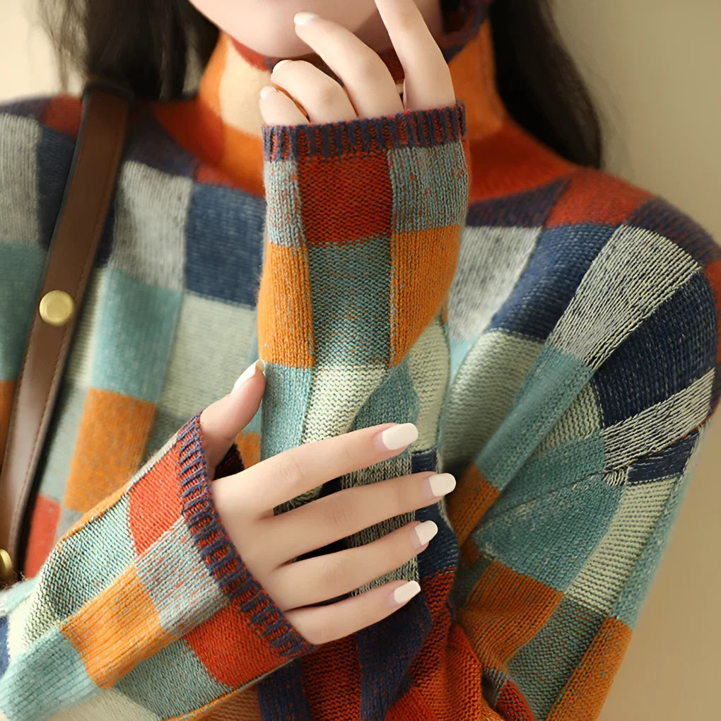 Sweter damski oversize w szachownicę z półgolfem i długimi rękawami