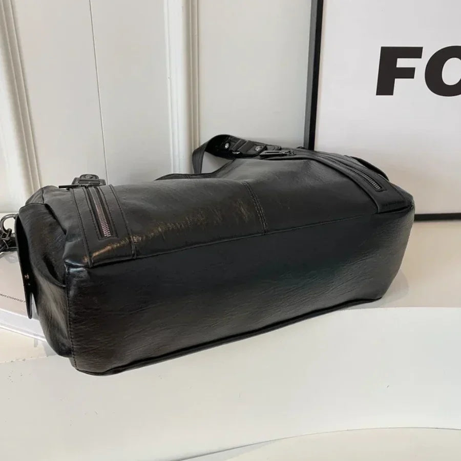 Torebka damska shopper duża z dwoma uchwytami i odpinanym paskiem - Czarny
